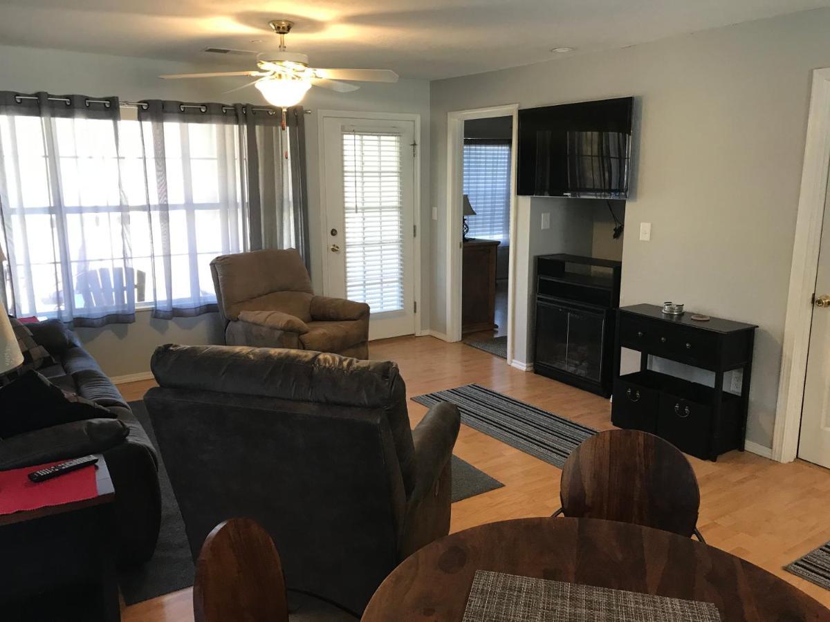 Lakeside Condo On Lake Taneycomo Branson Buitenkant foto